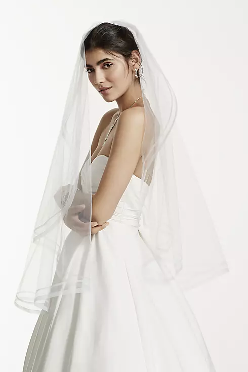 One Tier Mid Length Veil with Faux Horse Hair Edge Image 1