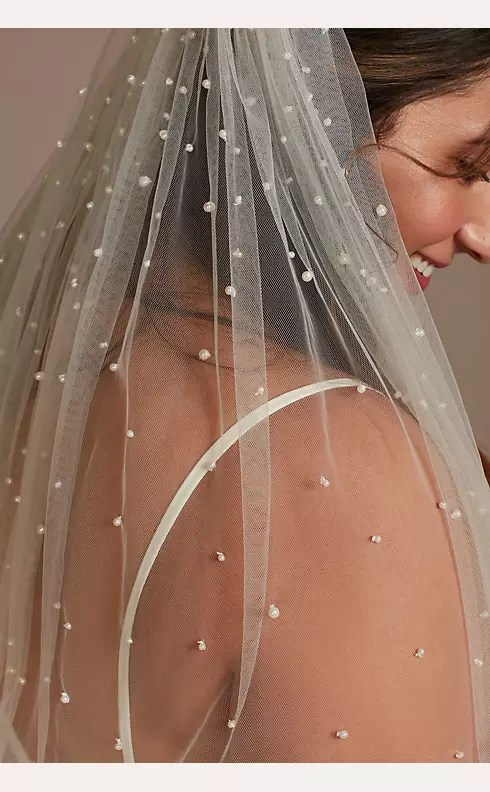 Minimalist Scattered pearl Veil with Comb, Bachelorette Party Pearl Bridal  Veil,Short Wedding Veil,Sheer with pearl,Bride to be Engegement Veil