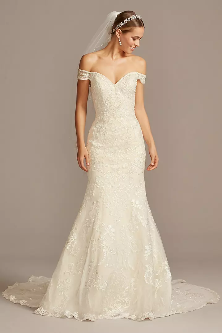 jewelry to wear with off the shoulder dress What Should You an Dress? Bridal Jewelry Jewelry Off The