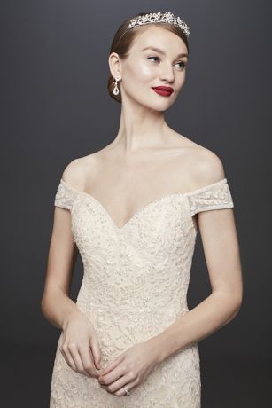 新品未開封　S cutting lace dress theredthered THEREDTHREAD】S cutting lace dress