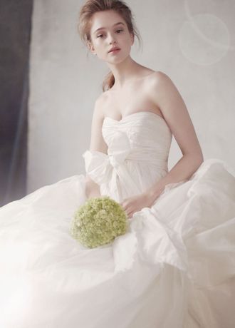 to Finding the Perfect Empire Waist Wedding Gown + Bridal Turban