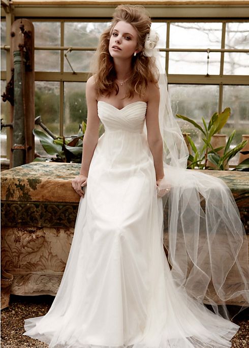 Tulle Soft Wedding Gown with Lace Appliques Image 1
