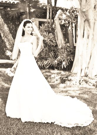 Cap Sleeve Organza A-Line Gown Image