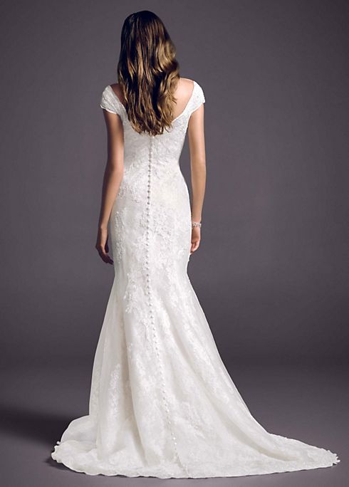 Tall Length Off The Shoulder Lace Trumpet Gown Image 2
