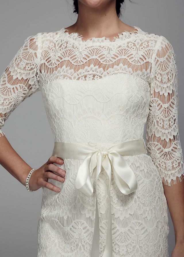 Short Lace Dress with 3/4 Sleeves Image 4